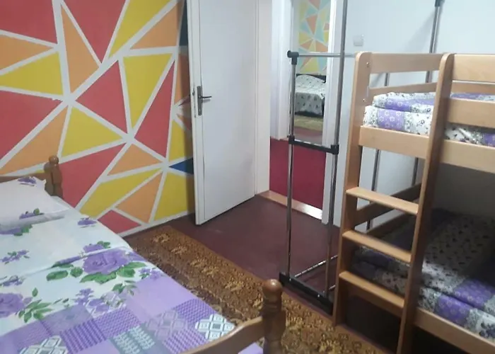 Triangle Quarto em Acomodações Particulares